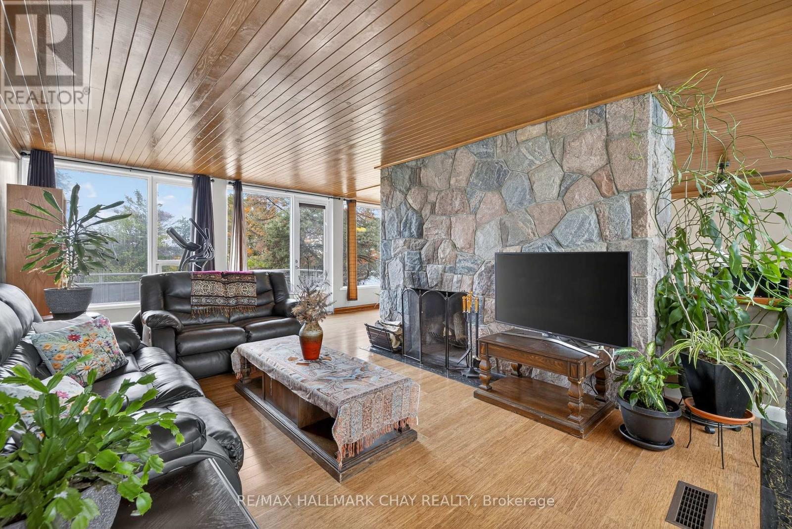 39 Highfield Crescent, Georgina, Ontario  L4P 0M2 - Photo 12 - N12904366