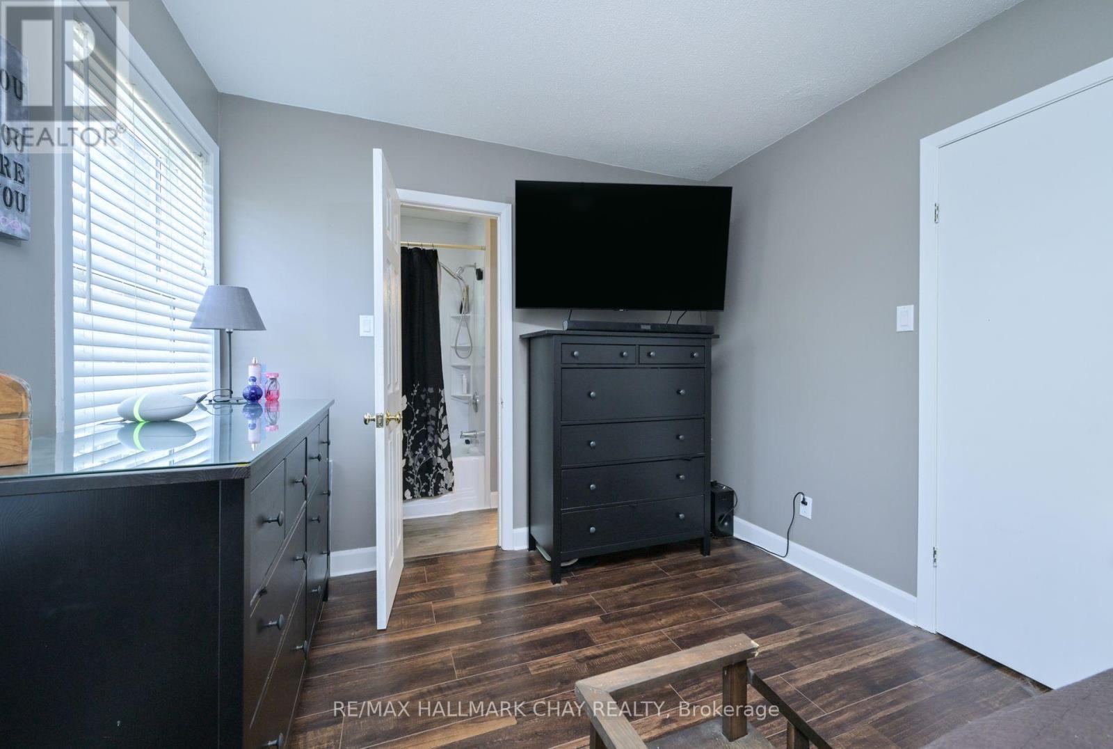 6098 County Rd 13 Road, Adjala-Tosorontio (Everett), Ontario  L0M 1J0 - Photo 13 - N12904418