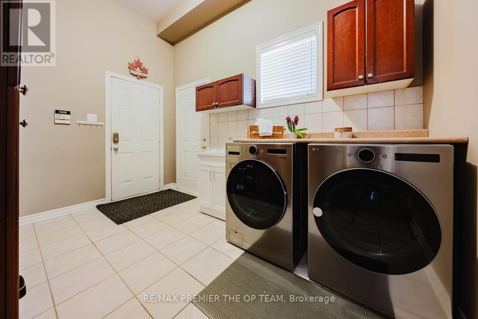 179 Lio Avenue, Vaughan, Ontario L4H 2S3 - Photo 11 - N12904424