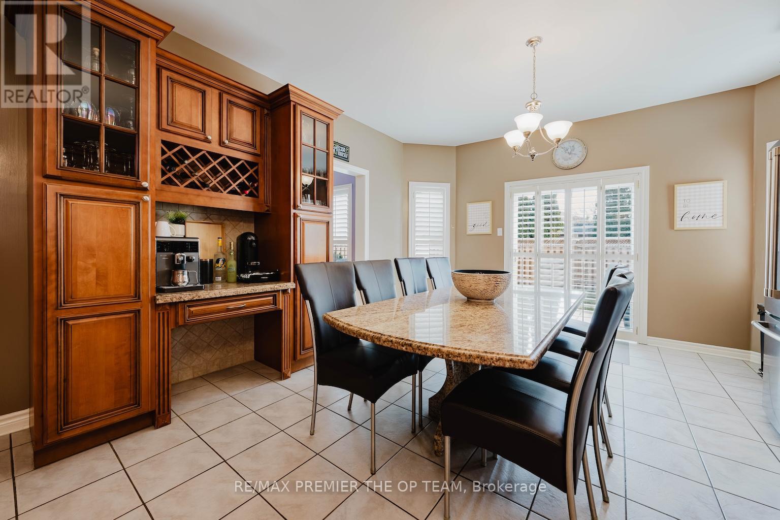 179 Lio Avenue, Vaughan, Ontario L4H 2S3 - Photo 14 - N12904424