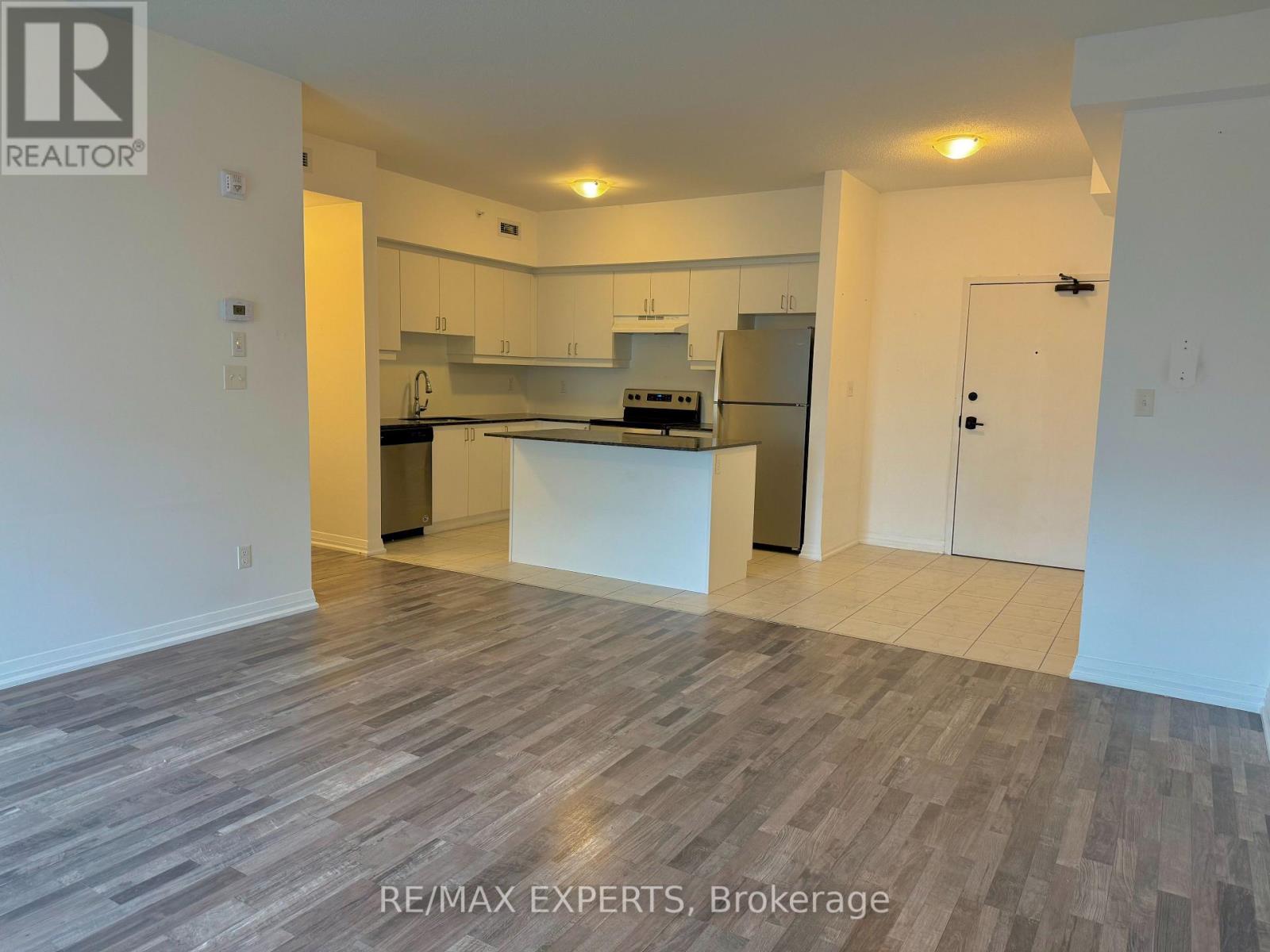 104 - 20 Koda Street, Barrie, Ontario  L9J 0J7 - Photo 8 - S12904376