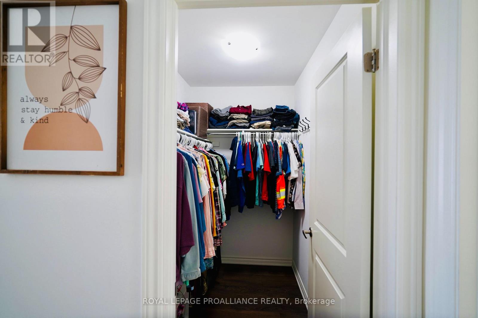 17 Bradden Crescent, Belleville (Belleville Ward), Ontario  K8N 0T8 - Photo 17 - X12900456