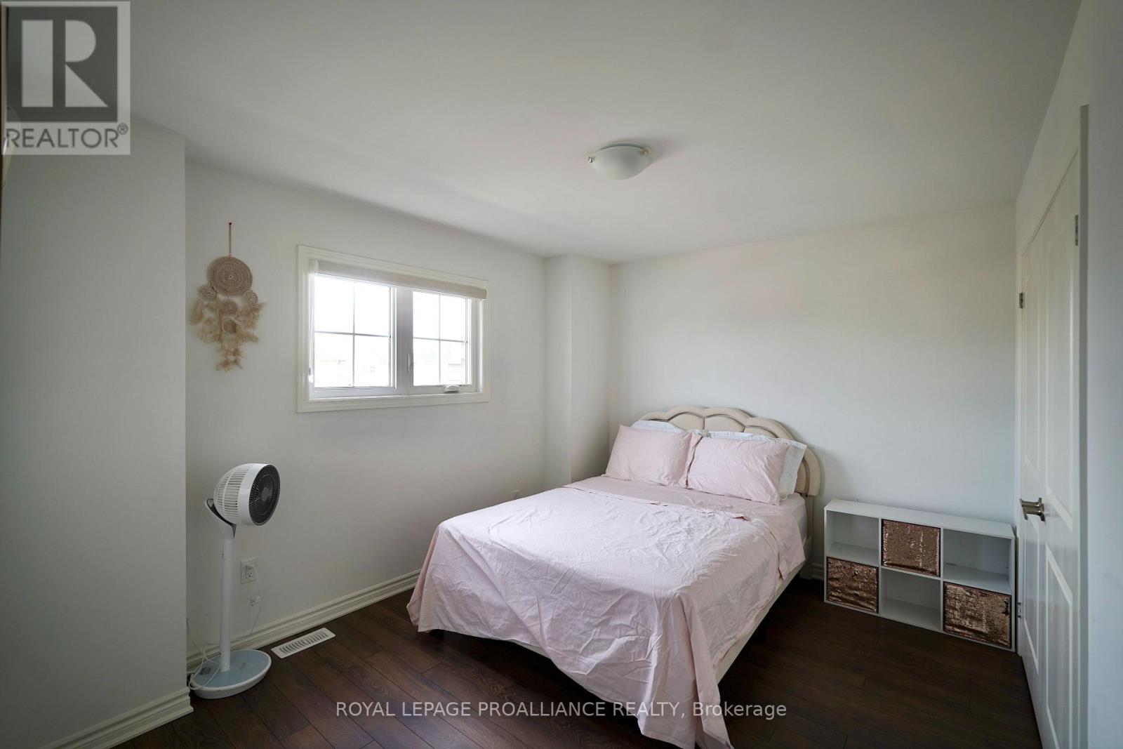 17 Bradden Crescent, Belleville (Belleville Ward), Ontario  K8N 0T8 - Photo 21 - X12900456