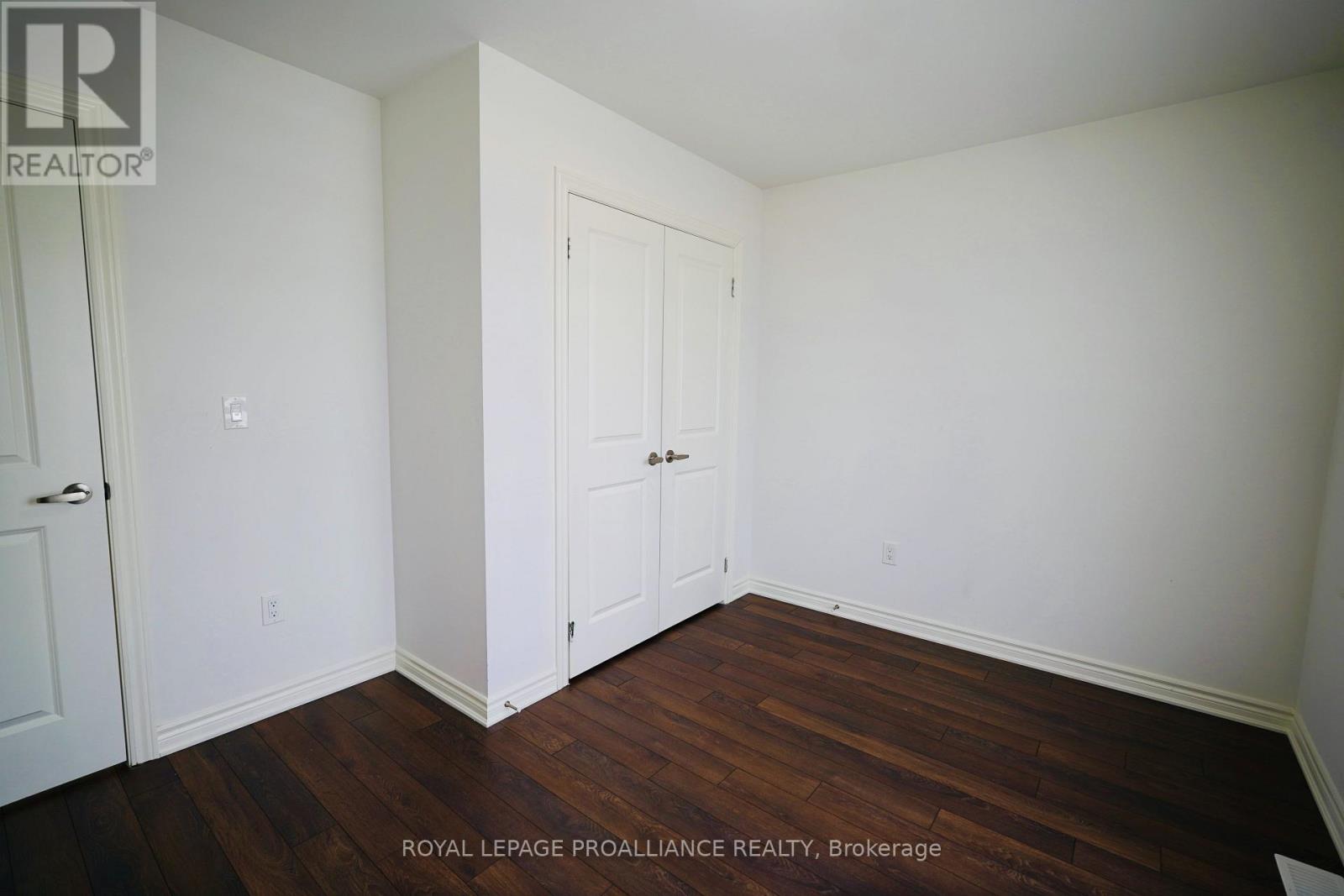 17 Bradden Crescent, Belleville (Belleville Ward), Ontario  K8N 0T8 - Photo 24 - X12900456