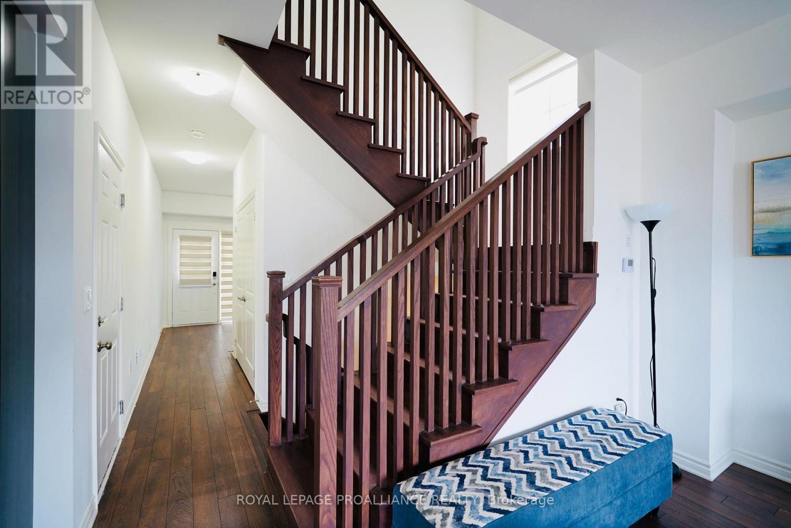 17 Bradden Crescent, Belleville (Belleville Ward), Ontario  K8N 0T8 - Photo 5 - X12900456