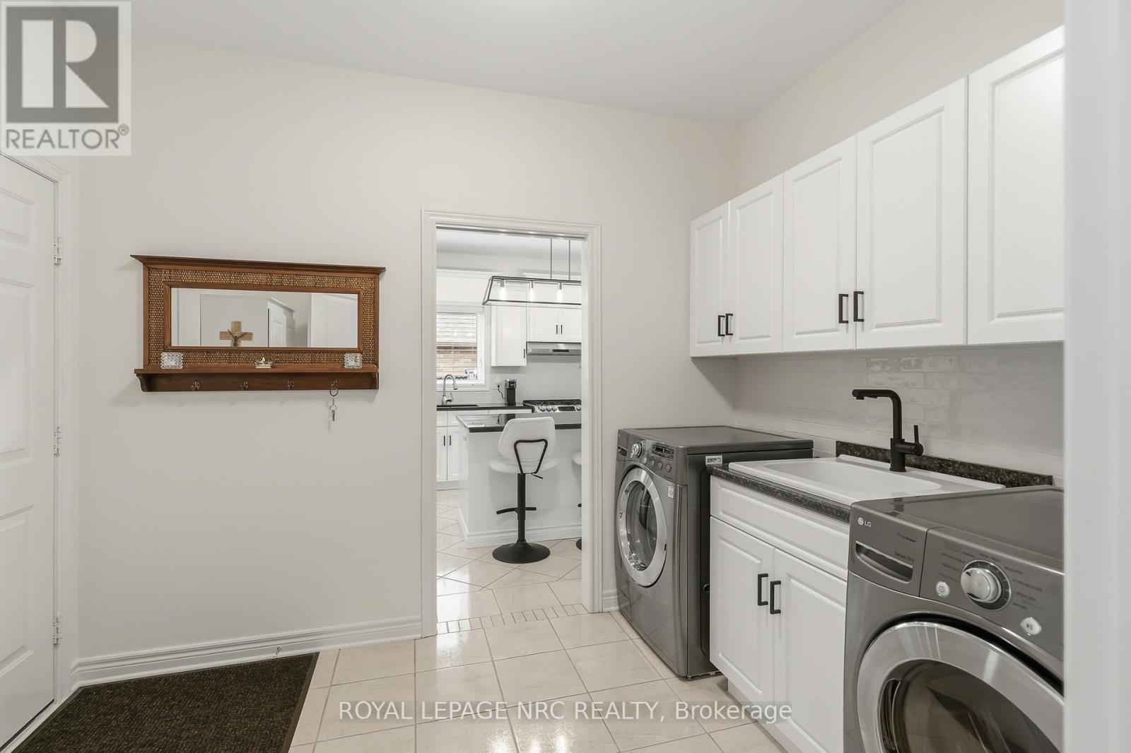 165 Cobeck Drive, Welland, Ontario  L3C 7M1 - Photo 31 - X12904380