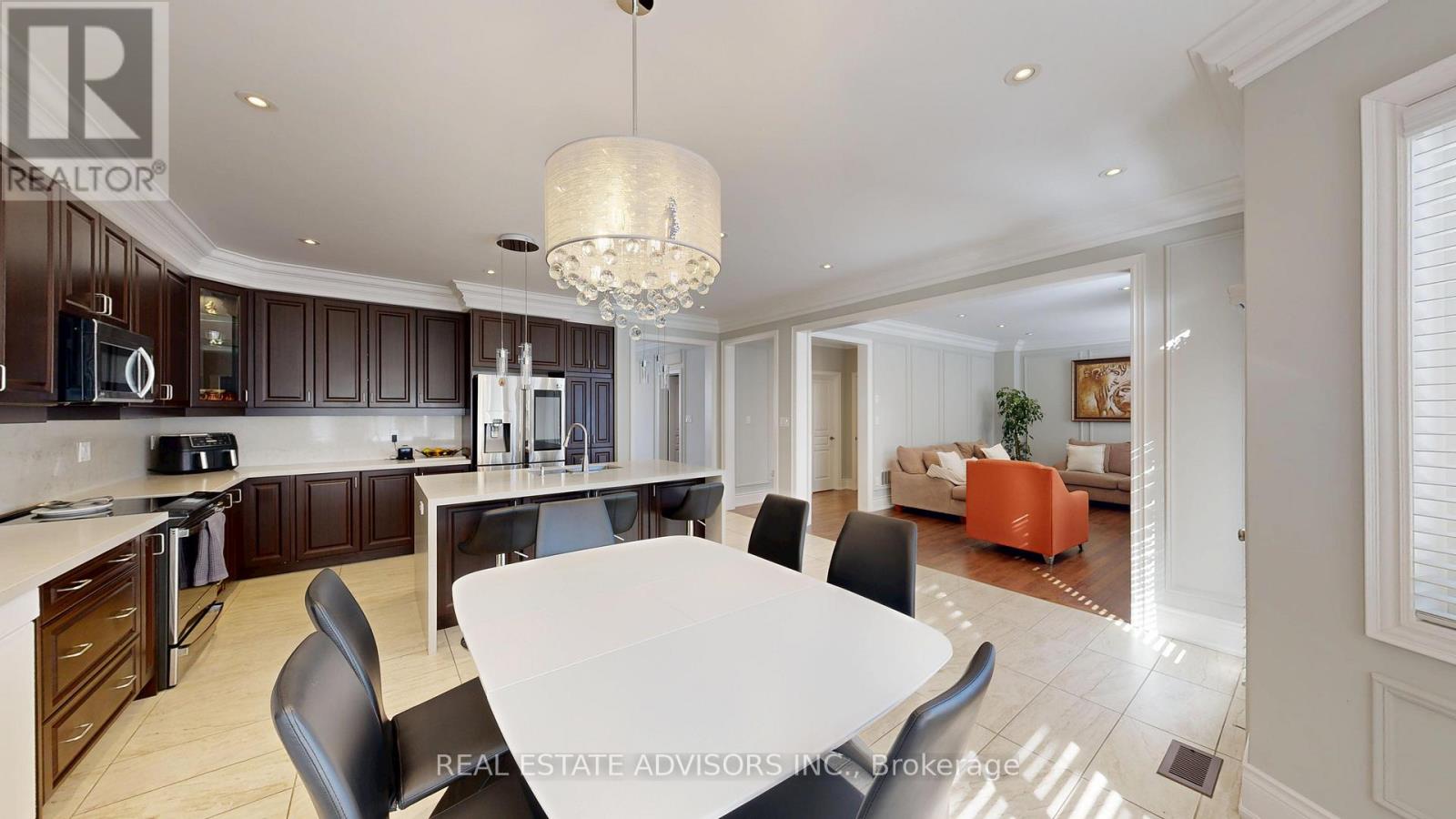 129 Squire Ellis Drive, Brampton, Ontario  L6P 4J4 - Photo 22 - W12904228