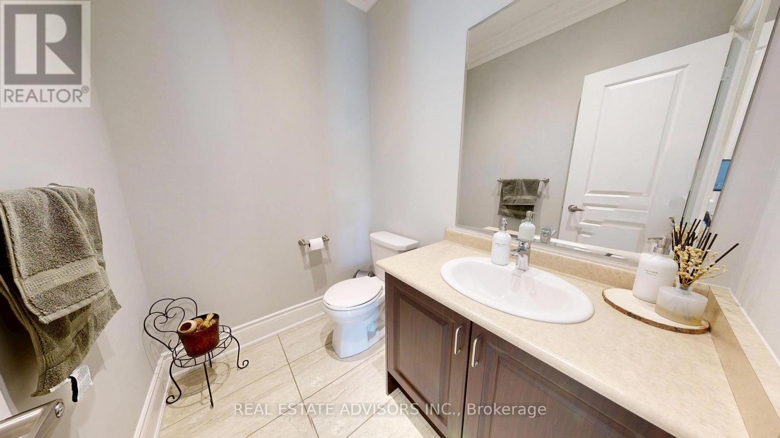 129 Squire Ellis Drive, Brampton, Ontario  L6P 4J4 - Photo 26 - W12904228