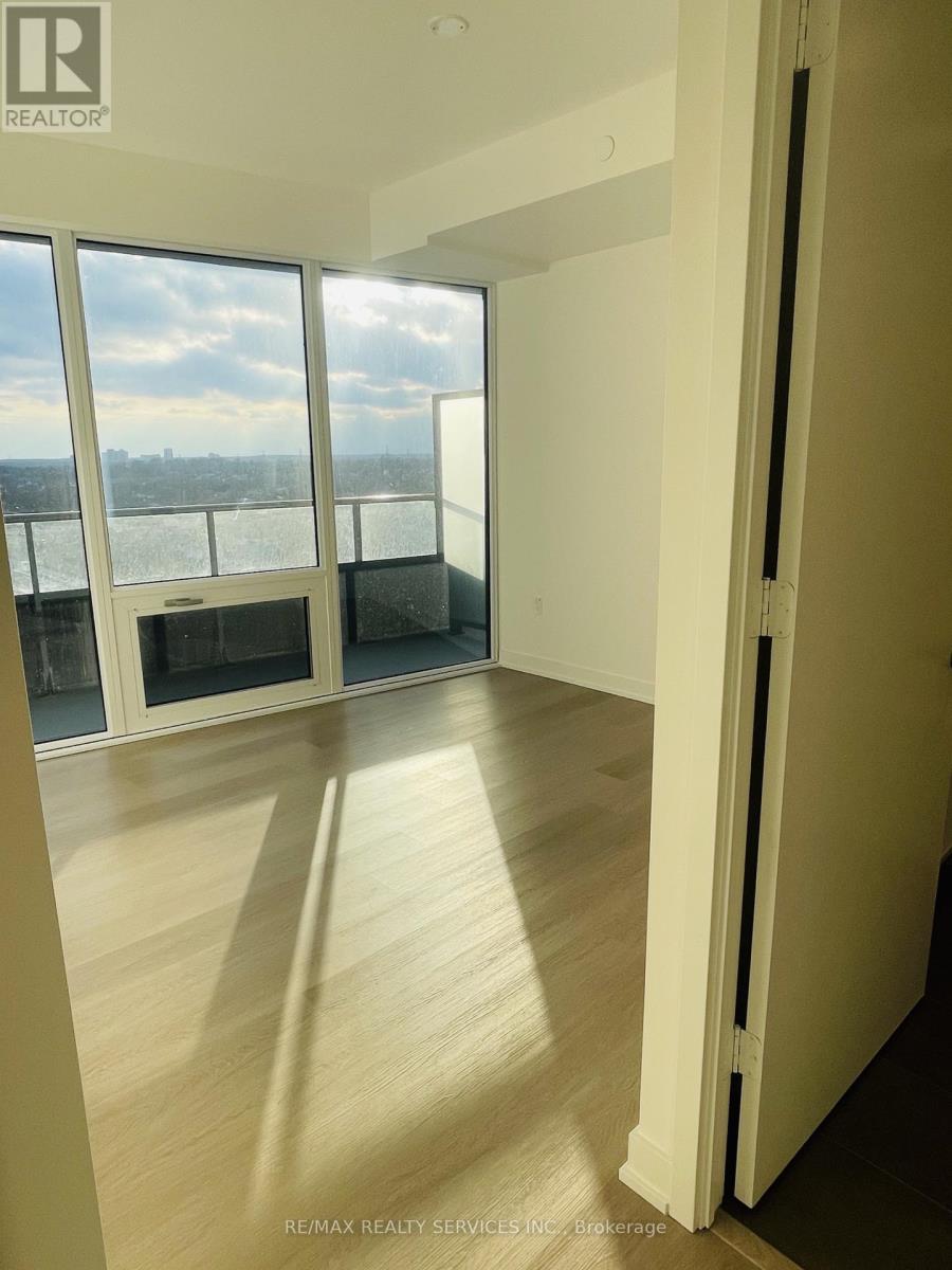 911 - 448 Burnhamthorpe Road W, Mississauga, Ontario  L5B 0R4 - Photo 21 - W12904234