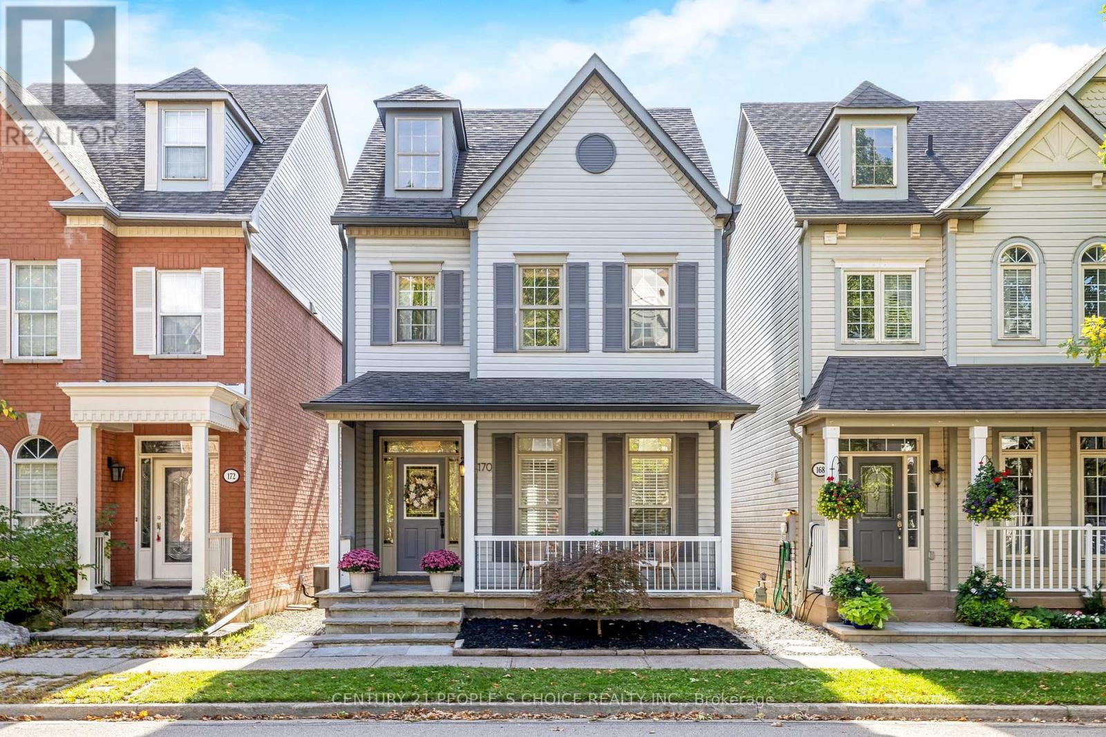 170 Roxton Road, Oakville, Ontario  L6H 6N1 - Photo 1 - W12904248