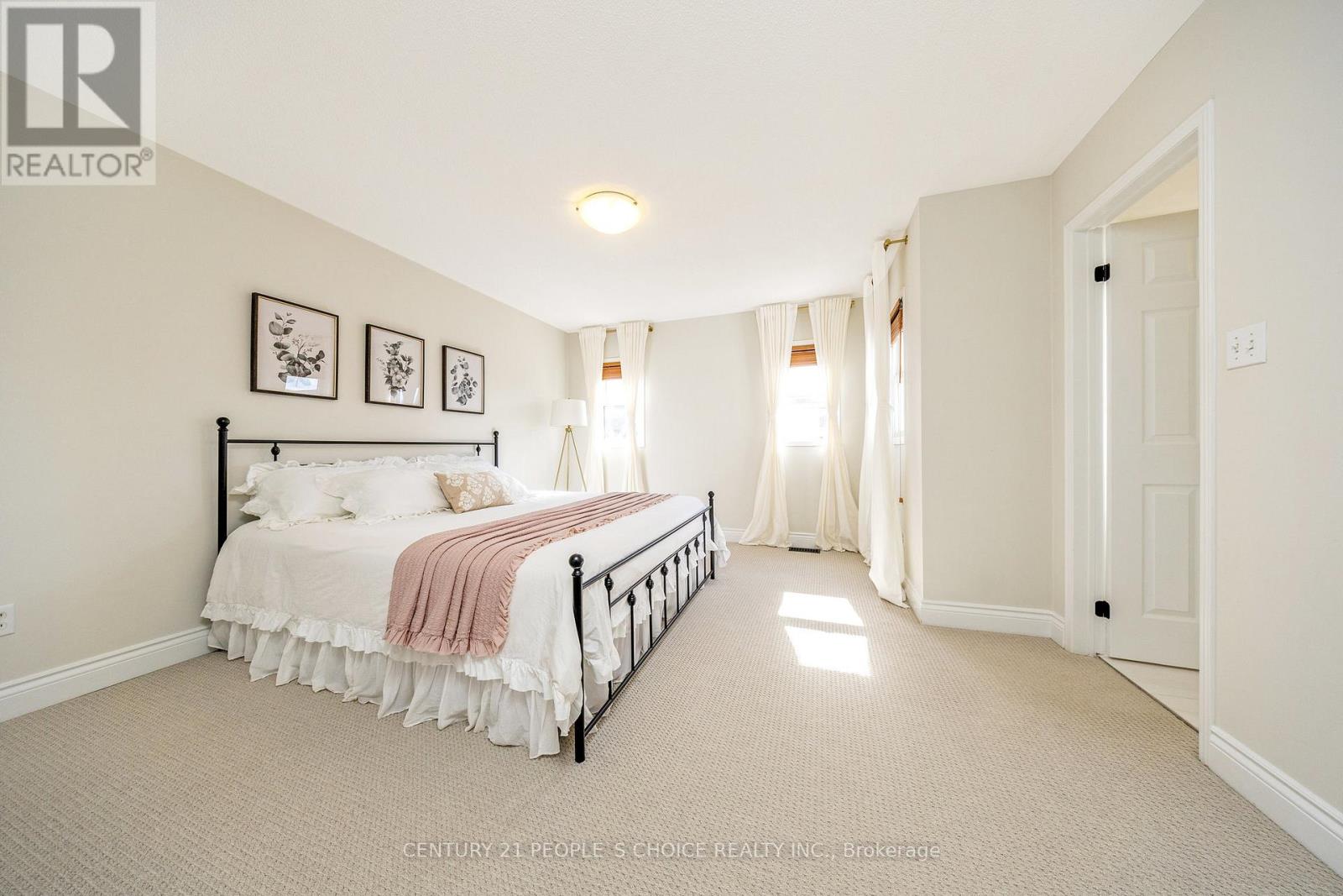 170 Roxton Road, Oakville, Ontario  L6H 6N1 - Photo 23 - W12904248