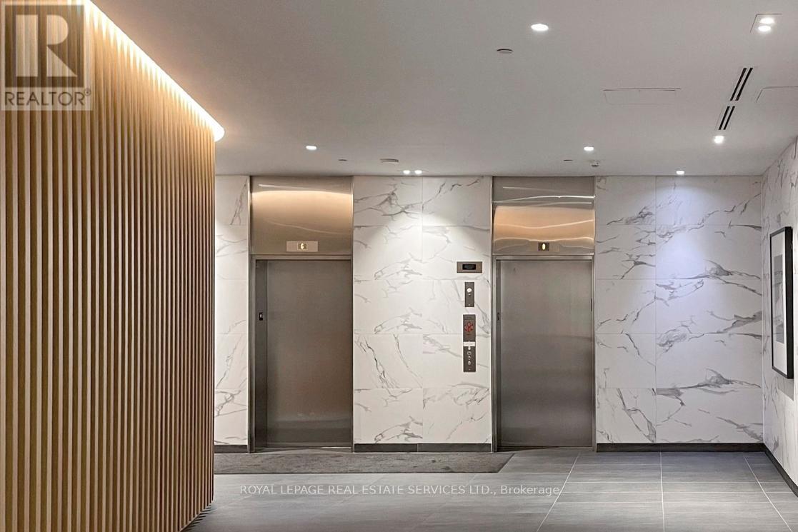 901 - 160 Flemington Road, Toronto, Ontario  M6A 0A9 - Photo 36 - W12904254