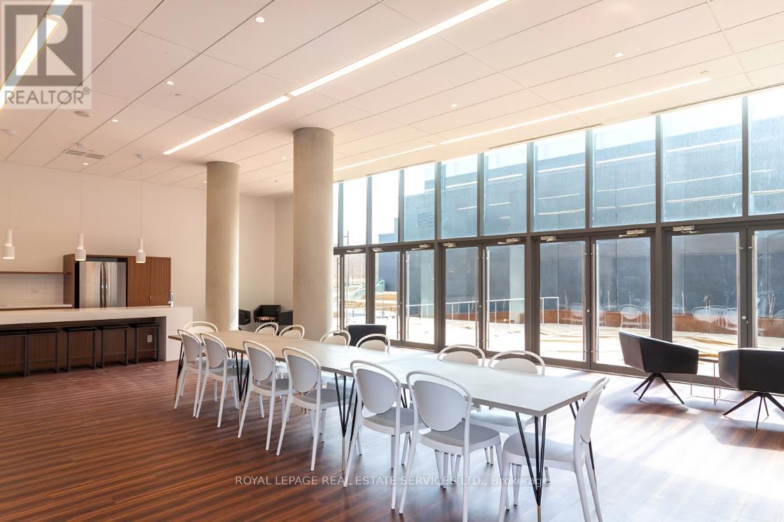 901 - 160 Flemington Road, Toronto, Ontario  M6A 0A9 - Photo 39 - W12904254