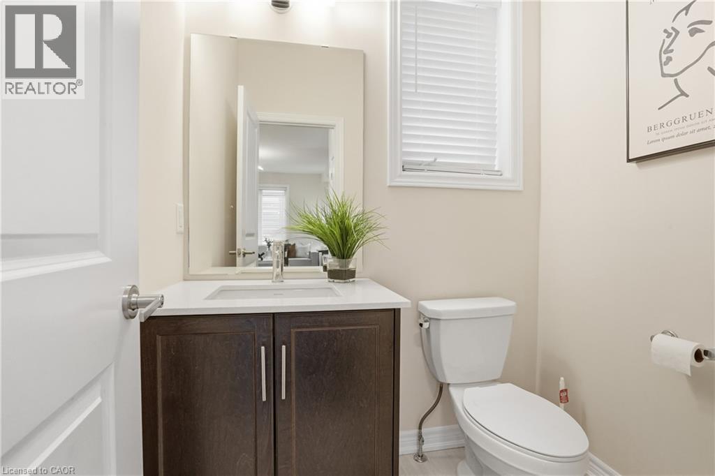 310 Main Street E, Grimsby, Ontario  L3M 1S6 - Photo 12 - 40813839