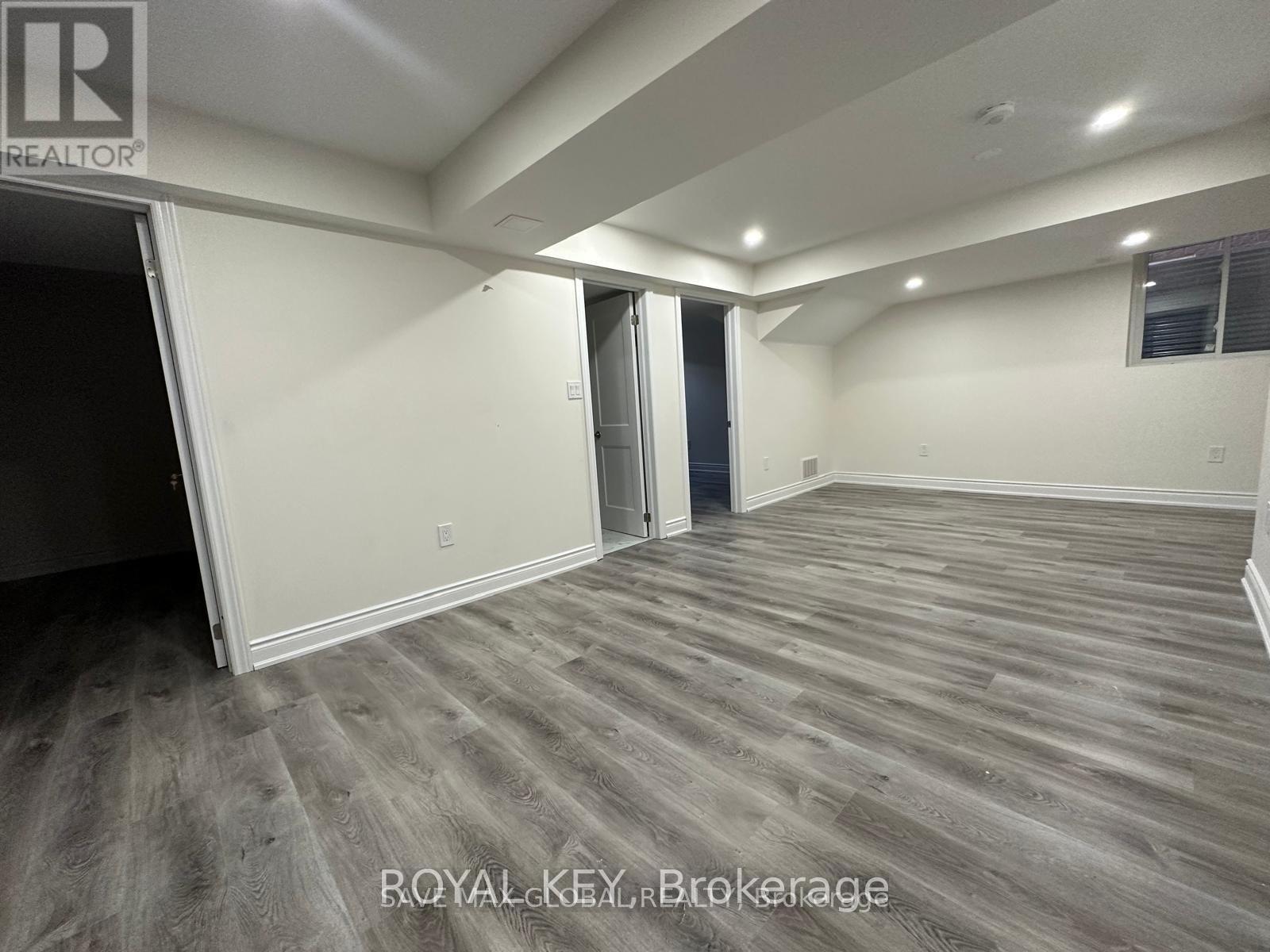 28 Kalmia Road, Brampton, Ontario  L6X 5G4 - Photo 2 - W12904282