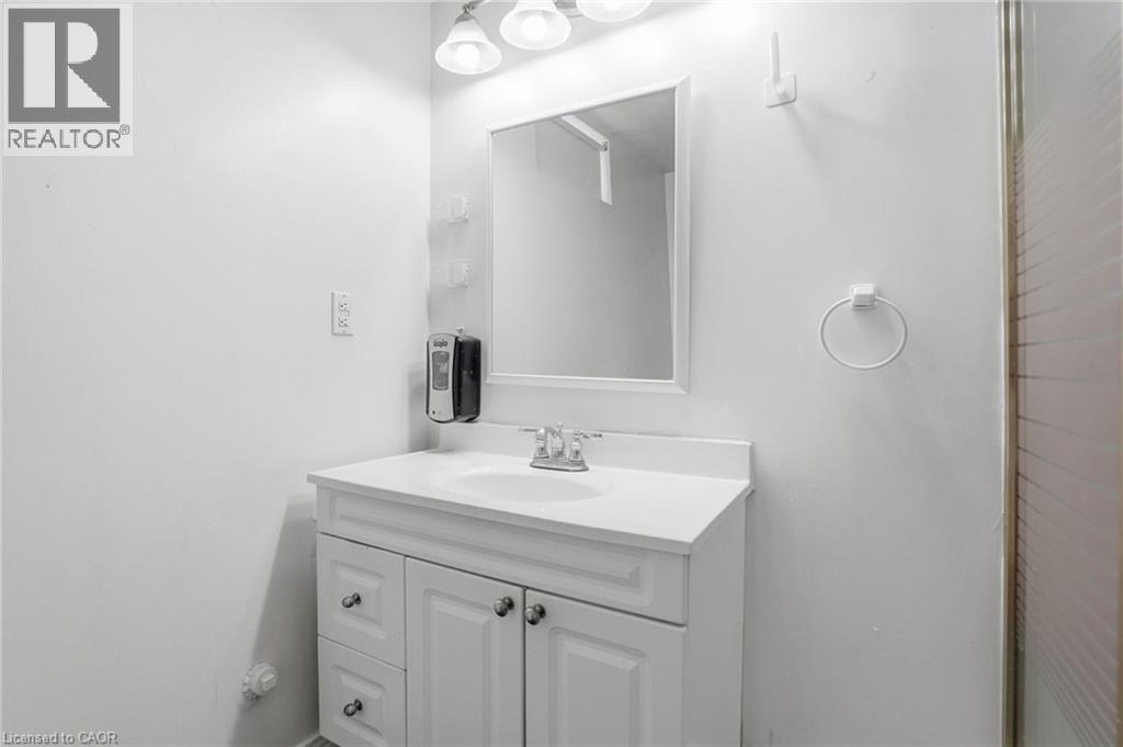 513 Rexford Drive, Hamilton, Ontario  L8W 3C1 - Photo 33 - 40813671