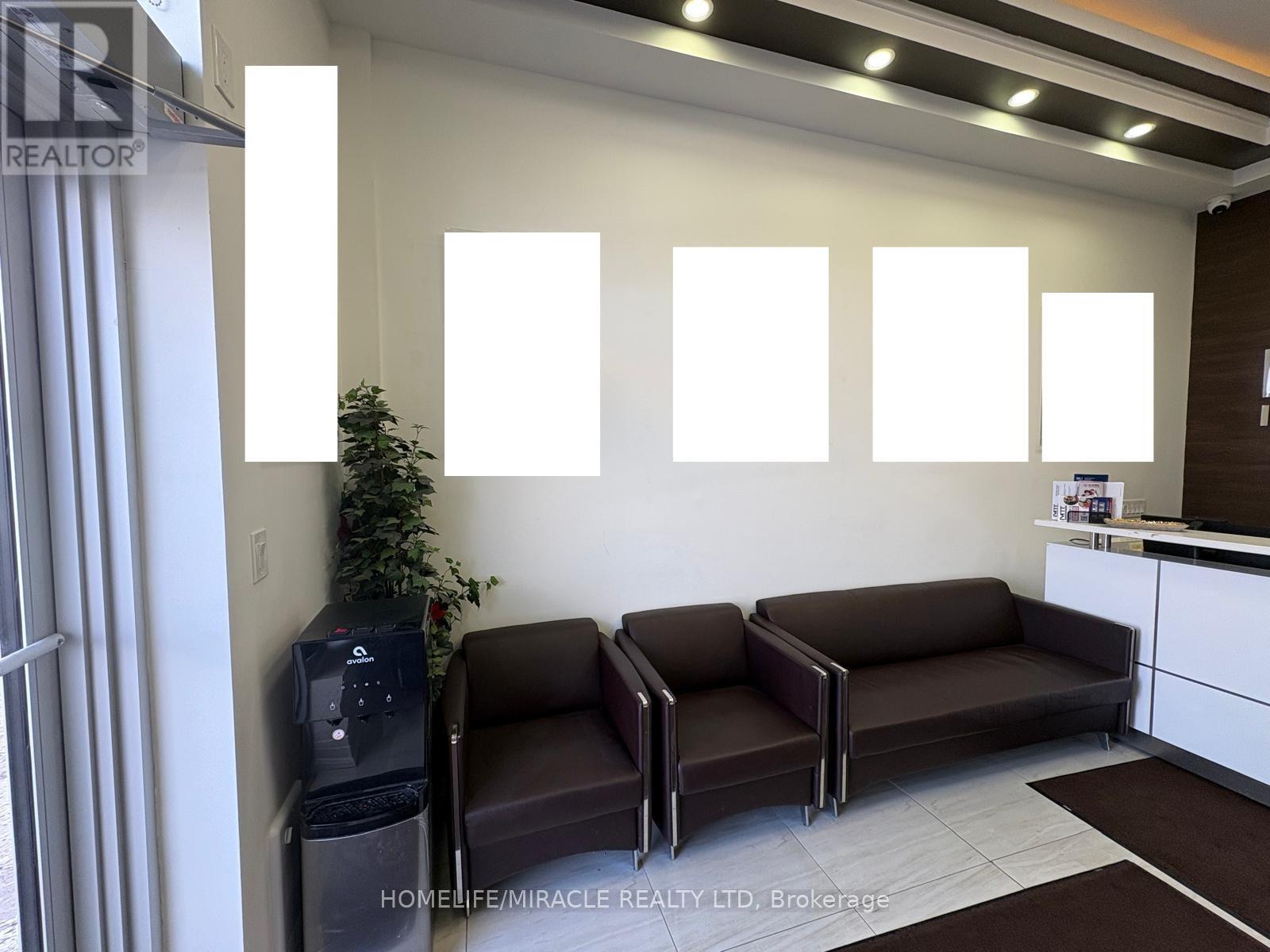 34 - 7920 Hurontario Street, Brampton, Ontario  L6Y 0C7 - Photo 3 - W12904344