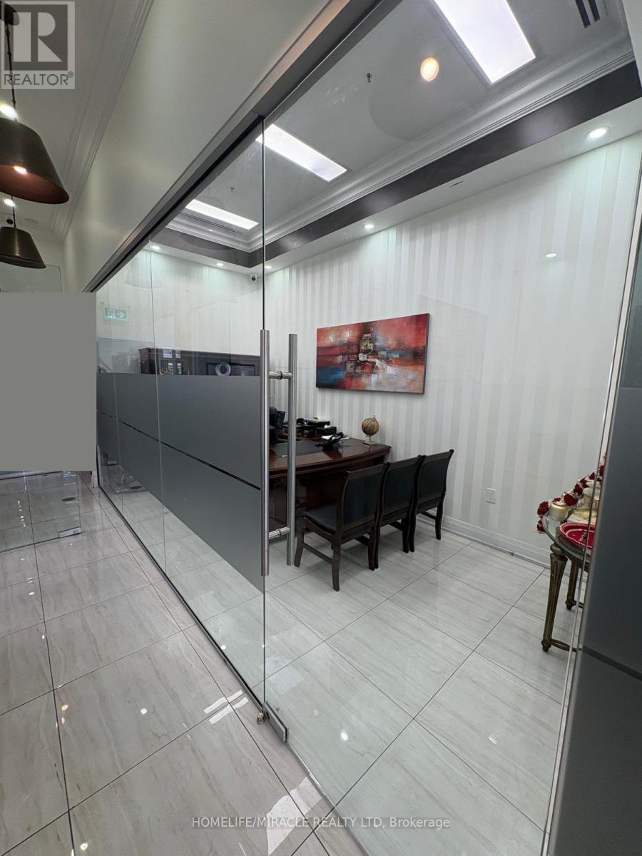 34 - 7920 Hurontario Street, Brampton, Ontario  L6Y 0C7 - Photo 8 - W12904344