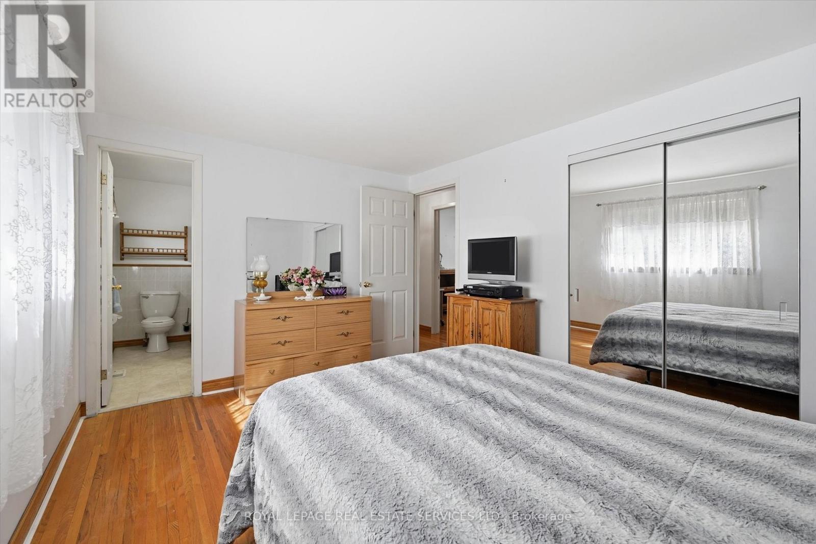 224 Sunray Road, Oakville, Ontario  L6L 3R6 - Photo 34 - W12904346