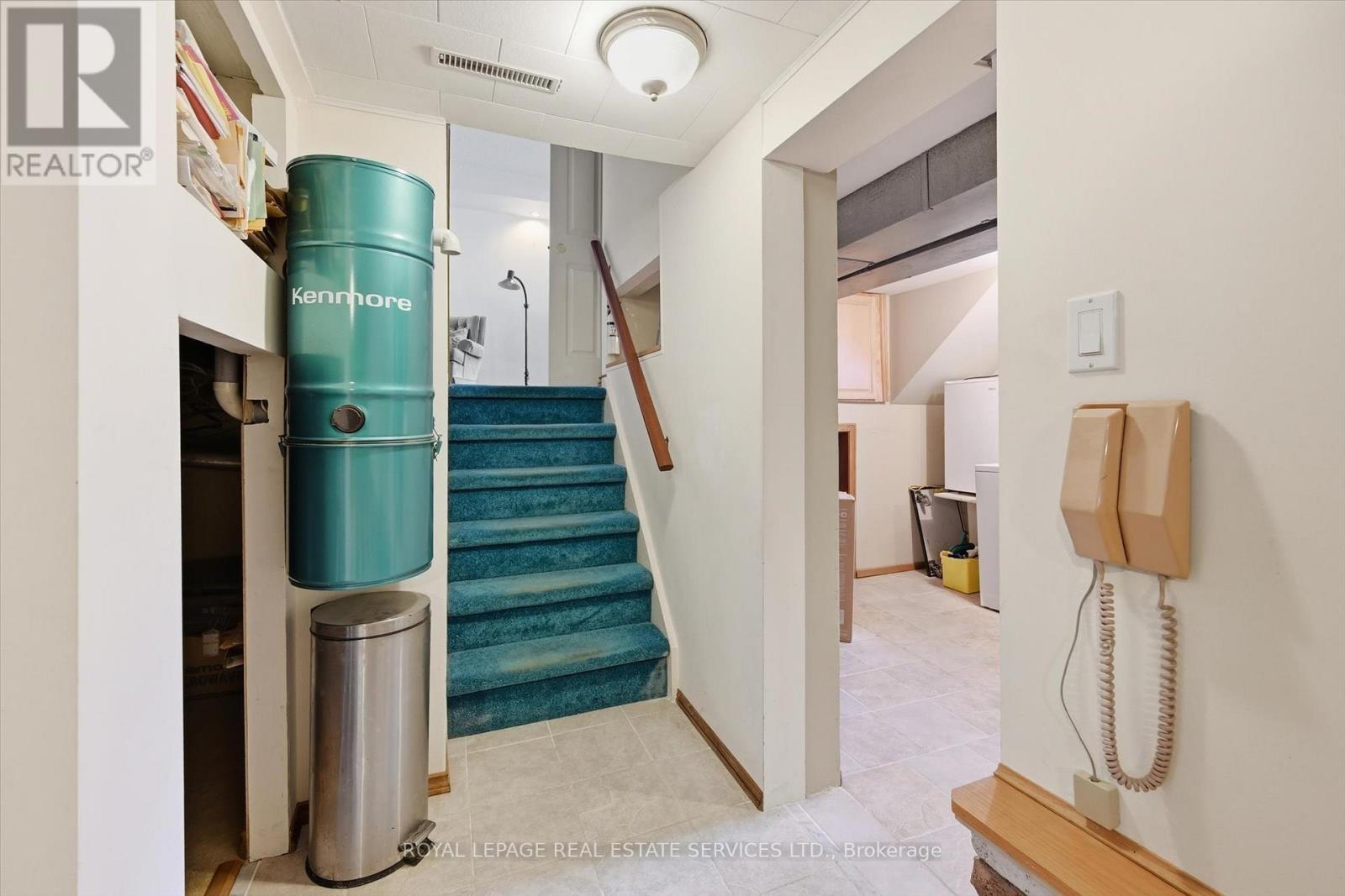 224 Sunray Road, Oakville, Ontario  L6L 3R6 - Photo 40 - W12904346