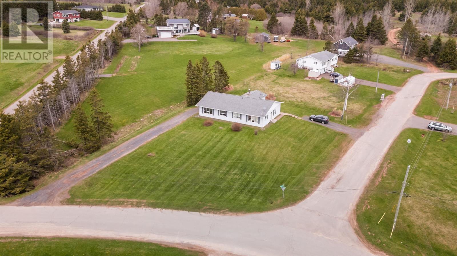 7 Bayview Crescent, Souris West, Prince Edward Island  C0A 2B0 - Photo 33 - 202605074