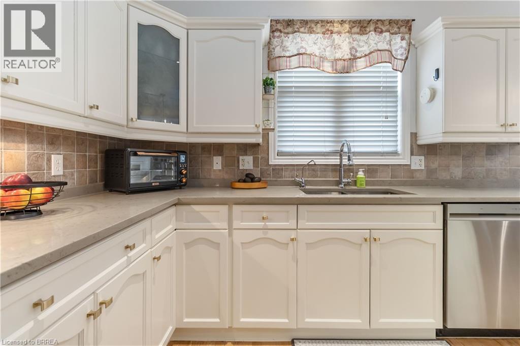 211 Dundas Street W, Paris, Ontario  N3L 4H2 - Photo 11 - 40808987