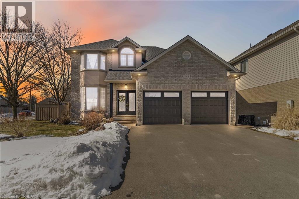 211 DUNDAS Street W, Paris, Ontario