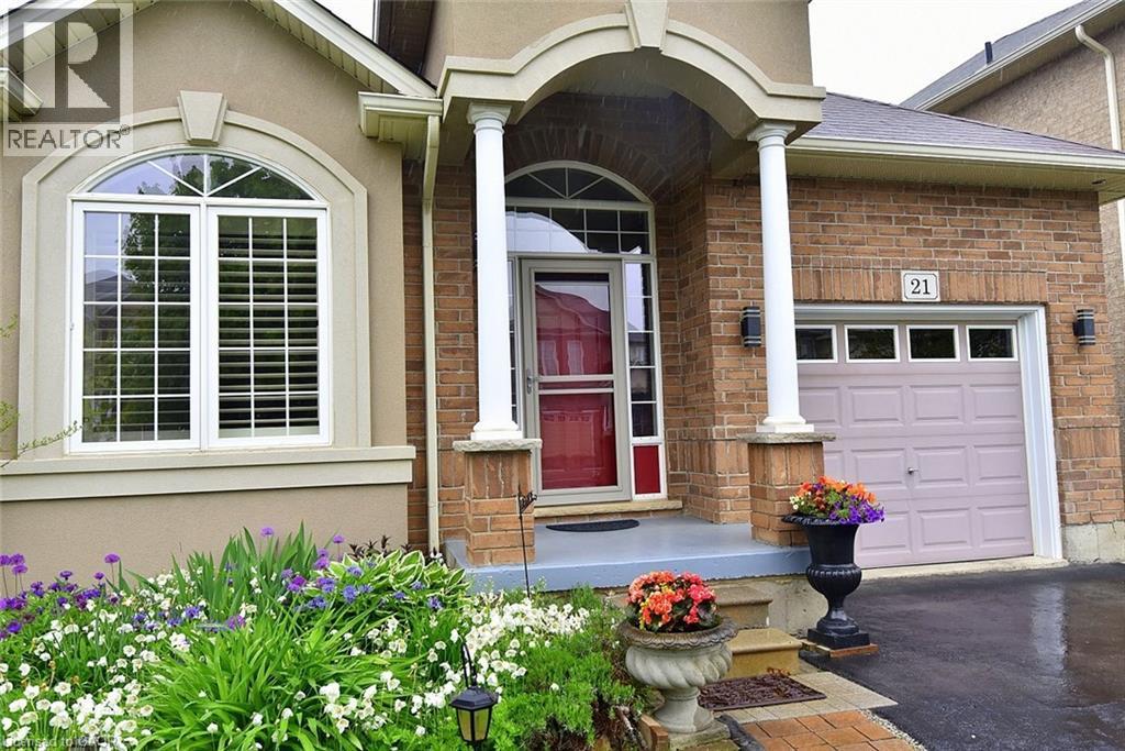 21 Guest Street, Ancaster, Ontario  L9K 0G2 - Photo 2 - 40813753