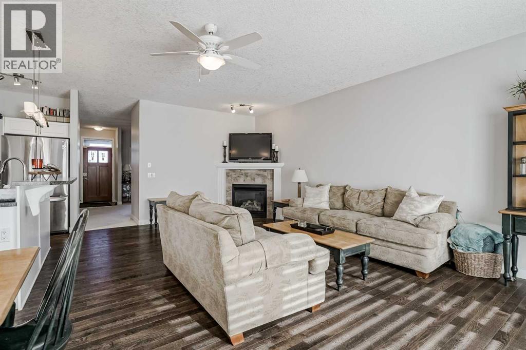 103 Bridle Estates Mews Sw, Calgary, Alberta  T2A 6R1 - Photo 11 - A2284476