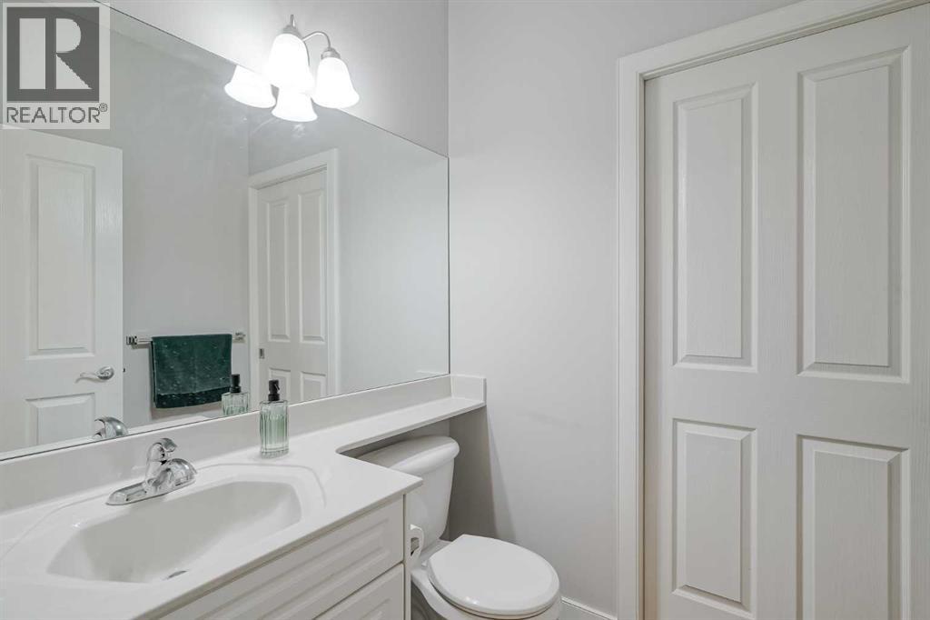103 Bridle Estates Mews Sw, Calgary, Alberta  T2A 6R1 - Photo 25 - A2284476