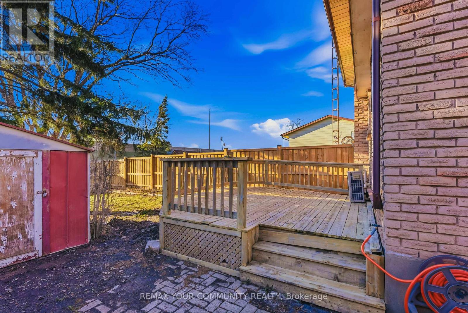 4363 Meadowvale Drive, Niagara Falls, Ontario  L2E 5W8 - Photo 25 - X12904266