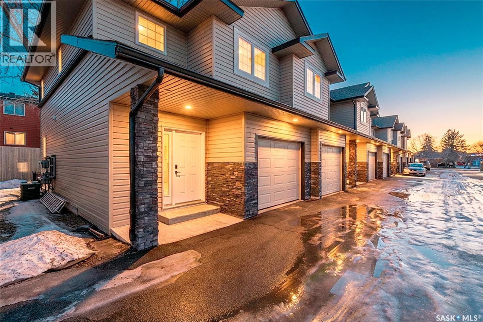 C4 33 Wood Lily DRIVE, moose jaw, Saskatchewan