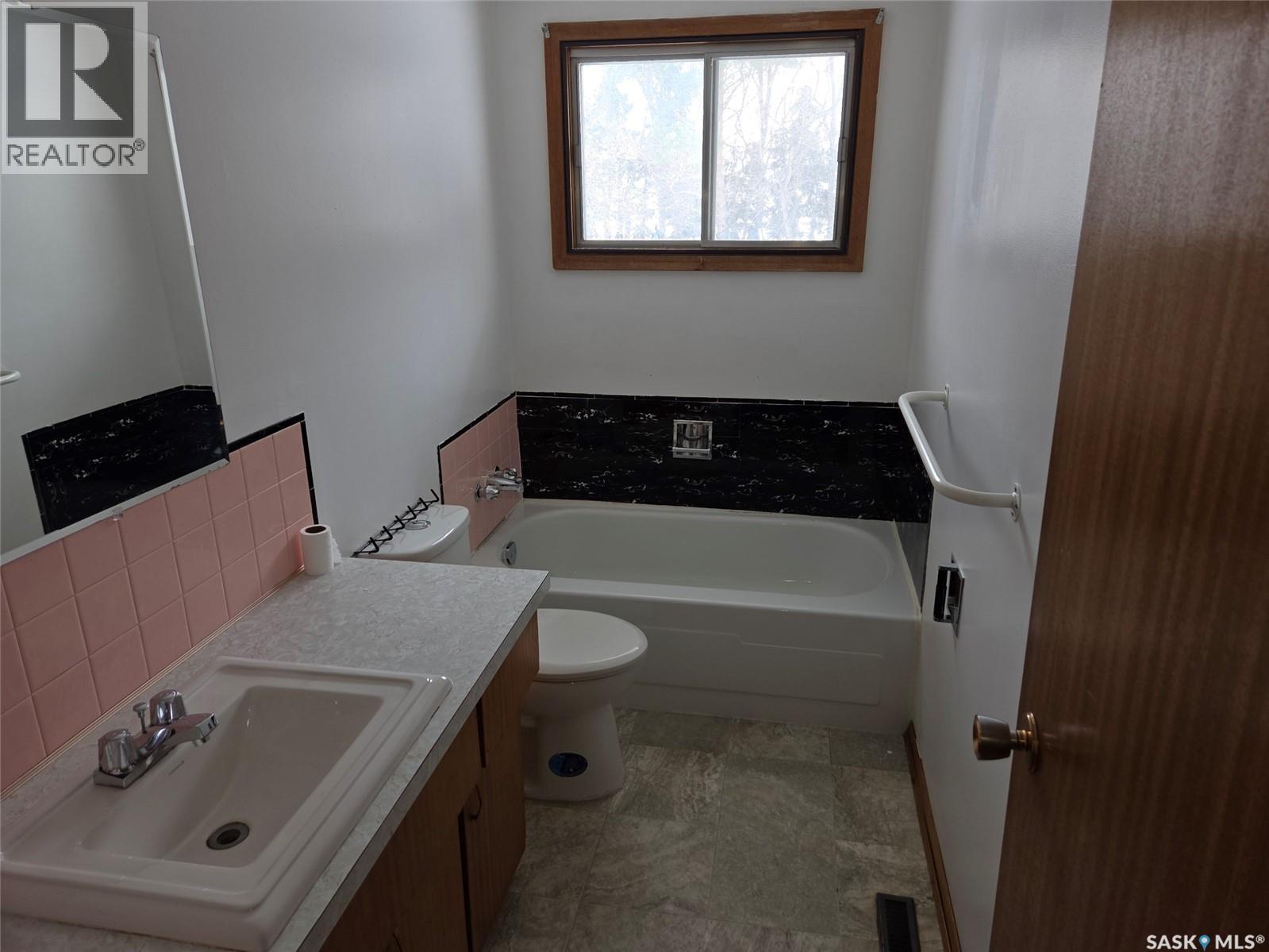 643 Main Street, Annaheim, Saskatchewan  S0K 0G0 - Photo 23 - SK030949