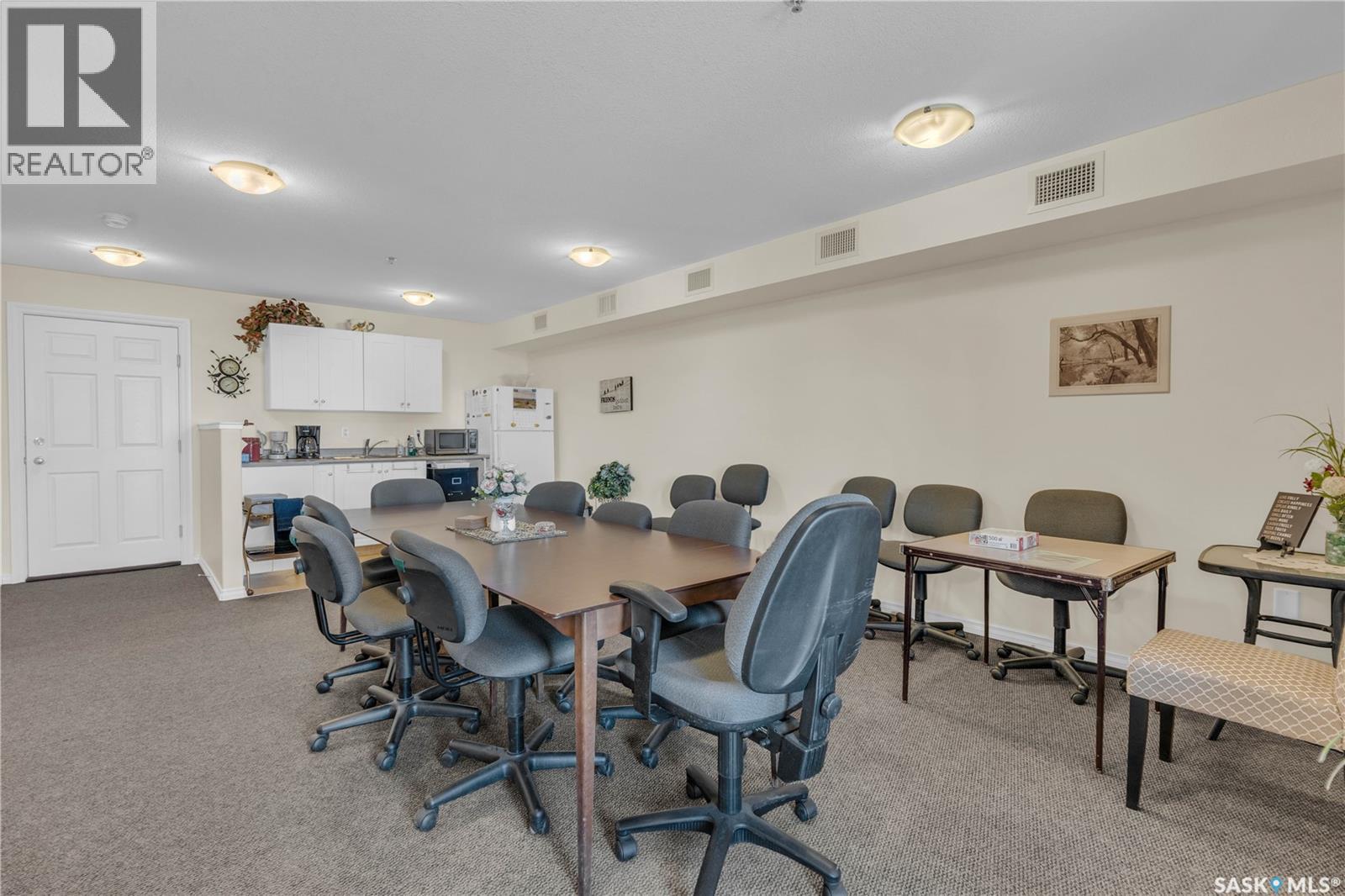 200 3335 Quance Street E, Regina, Saskatchewan  S4V 3G4 - Photo 35 - SK030858