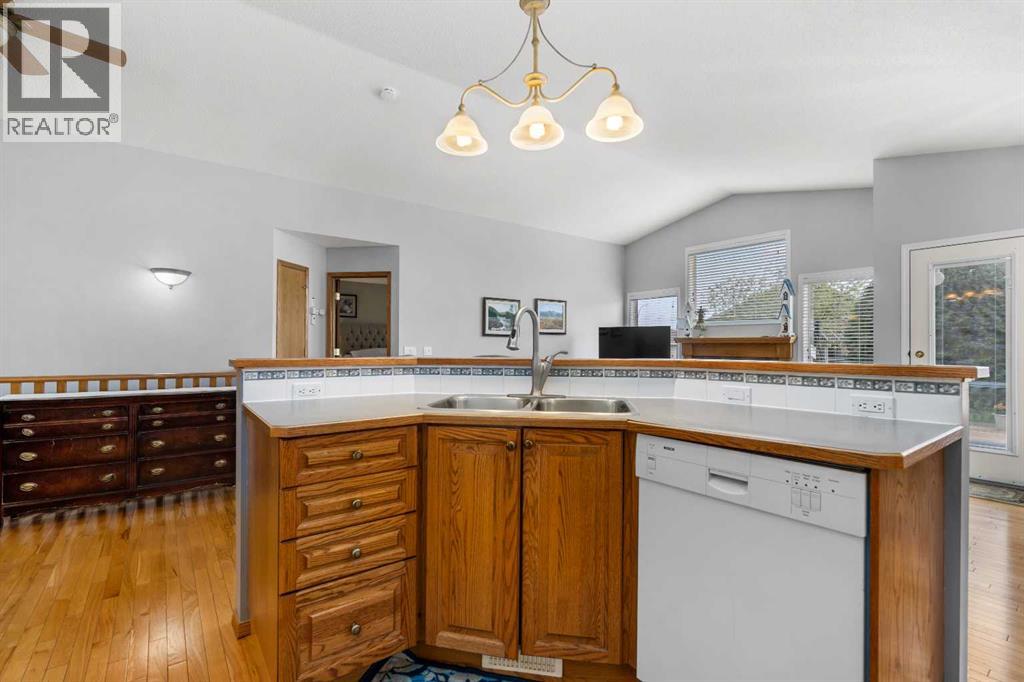 310 Riverside Garden NW, High River, Alberta  T1V 1Y9 - Photo 19 - A2285068