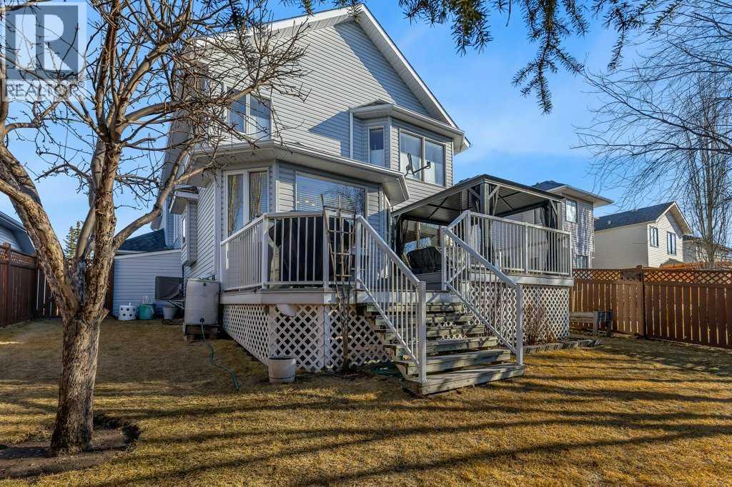 123 Valley Glen Bay NW, Calgary, Alberta  T3B 5P9 - Photo 45 - A2285785