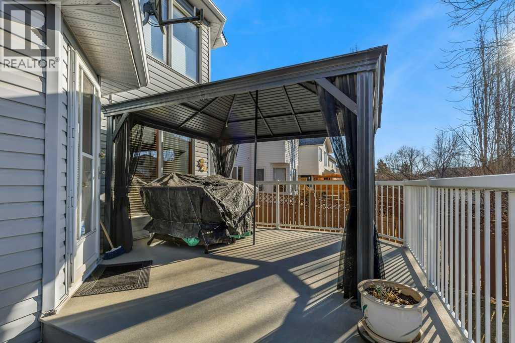 123 Valley Glen Bay NW, Calgary, Alberta  T3B 5P9 - Photo 41 - A2285785