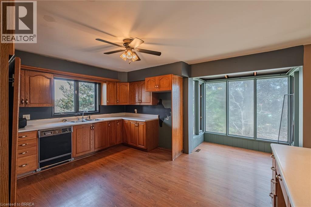 39 Baptist Church Road, Brantford, Ontario  N3T 5L4 - Photo 17 - 40813720