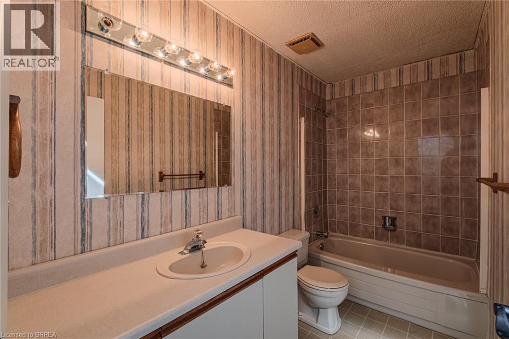 39 Baptist Church Road, Brantford, Ontario  N3T 5L4 - Photo 43 - 40813720