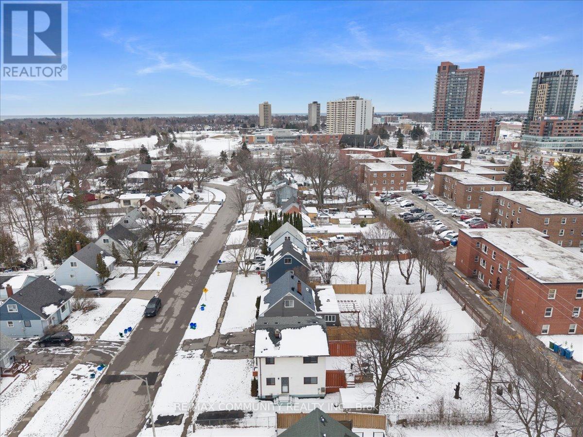 83 Exeter Road, Ajax, Ontario  L1S 2K4 - Photo 36 - E12854238