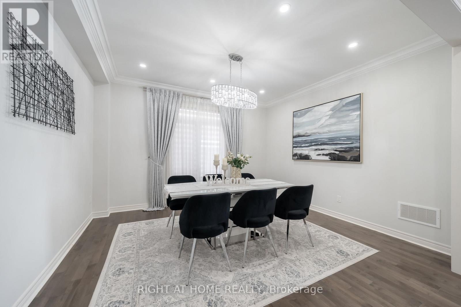 12 Tupling Street, Bradford West Gwillimbury, Ontario  L3Z 0W8 - Photo 10 - N12774272