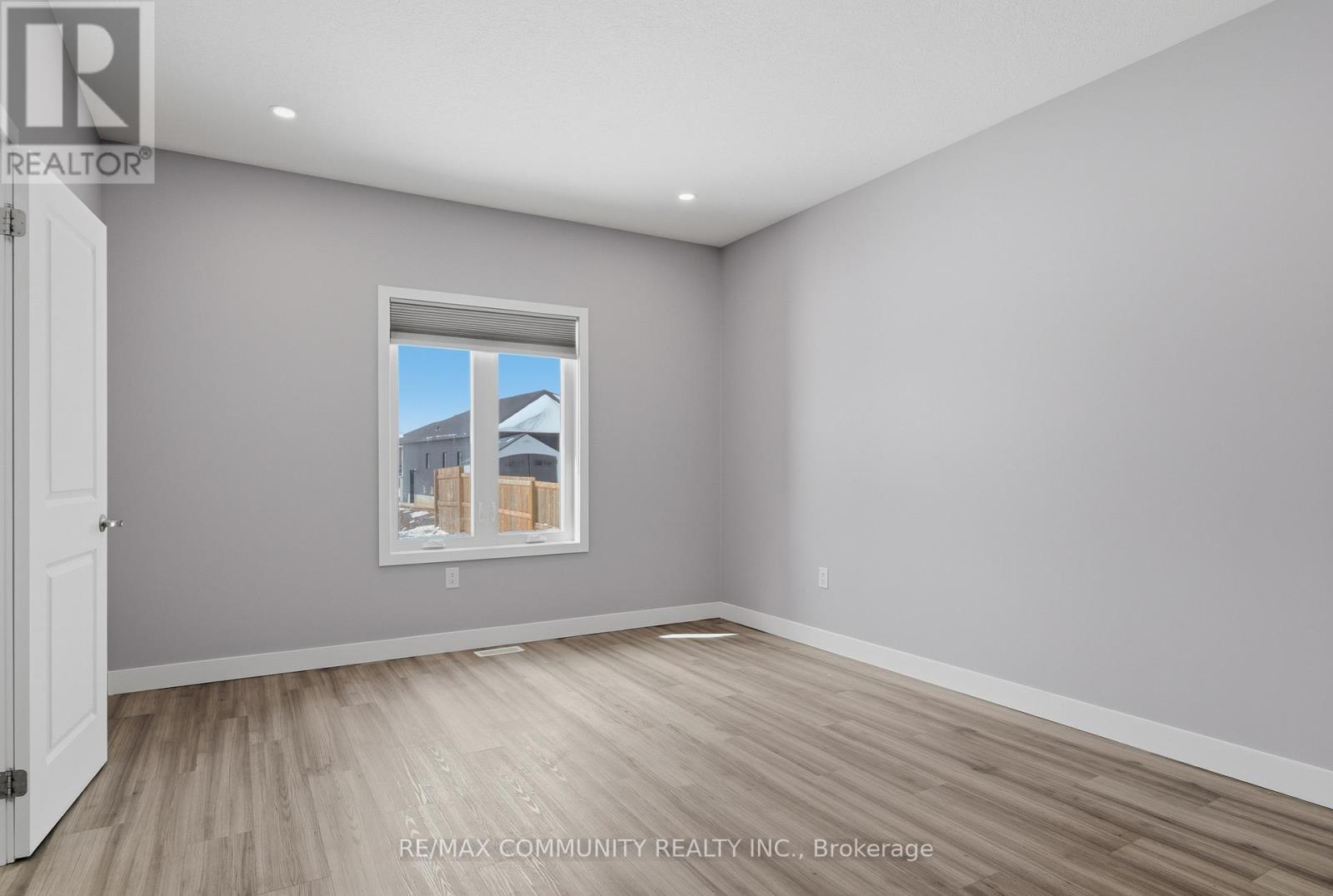 52 Potter Drive, Loyalist, Ontario  K0H 2H0 - Photo 17 - X12858132