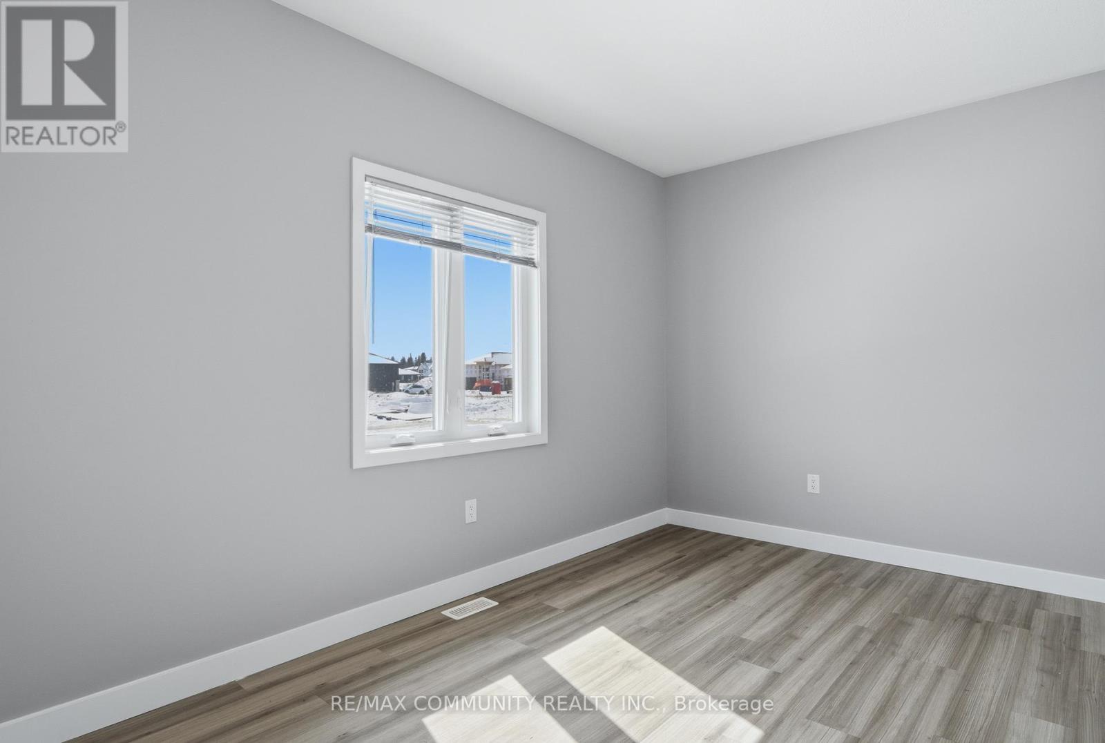 52 Potter Drive, Loyalist, Ontario  K0H 2H0 - Photo 27 - X12858132