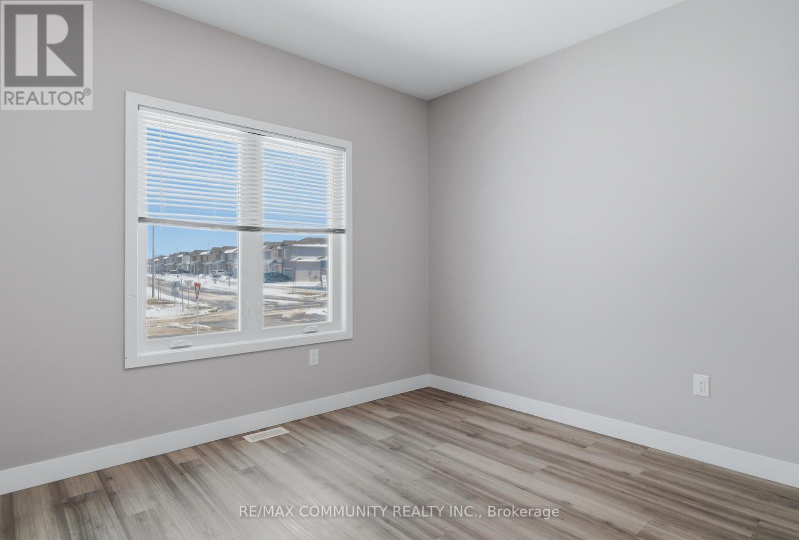 52 Potter Drive, Loyalist, Ontario  K0H 2H0 - Photo 24 - X12858132