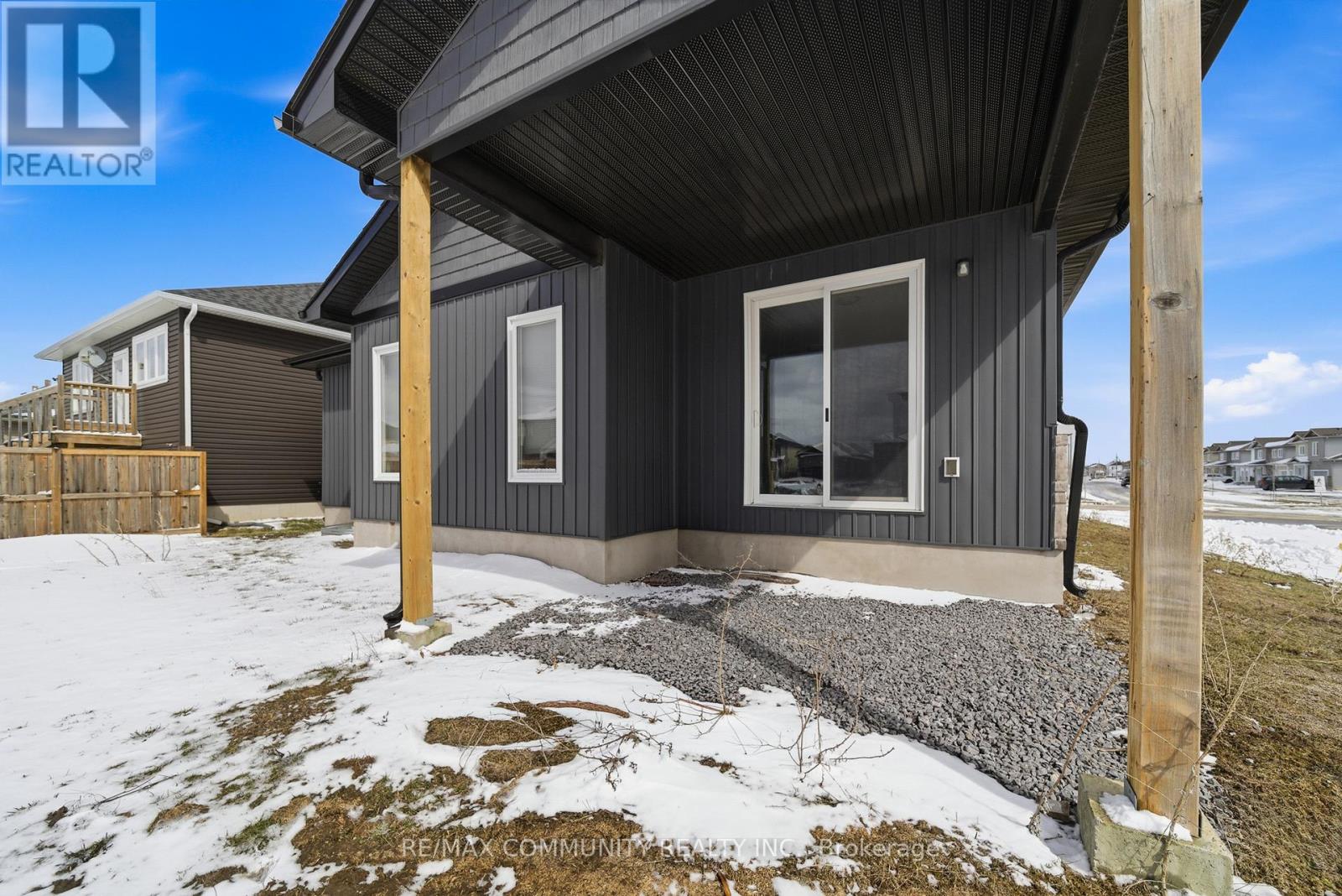 52 Potter Drive, Loyalist, Ontario  K0H 2H0 - Photo 36 - X12858132