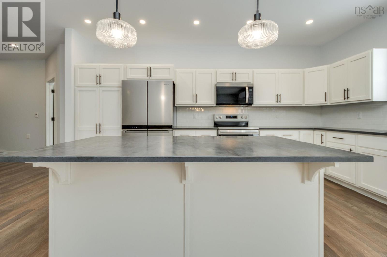 34 Centennial Drive, Abercrombie, Nova Scotia  B2H 5C4 - Photo 8 - 202527059