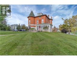 231 DUNDAS STREET W, Greater Napanee, Ontario