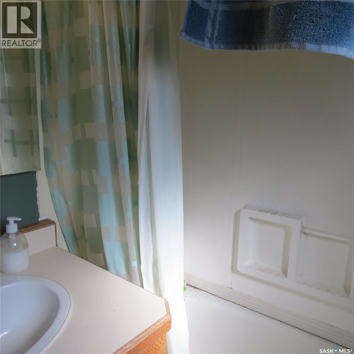 2256 Wascana Street, Regina, Saskatchewan  S4T 4K2 - Photo 9 - SK029912