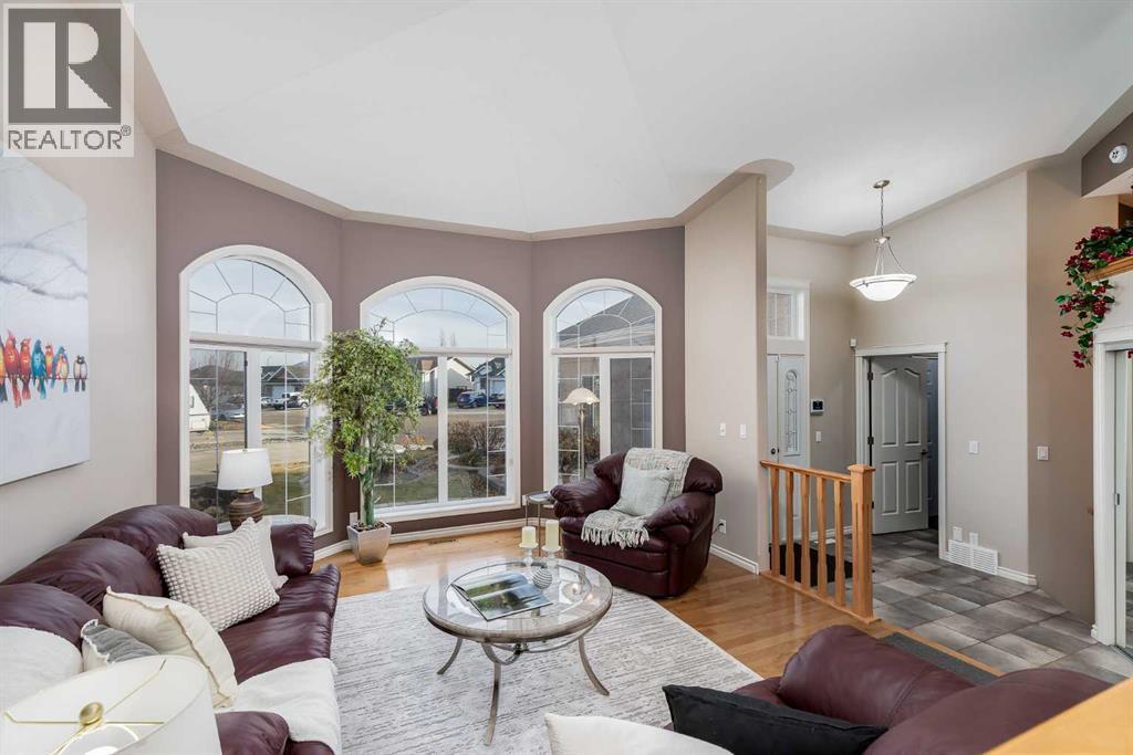 7 Filbert Close, Sylvan Lake, Alberta  T4S 2L2 - Photo 9 - A2285335