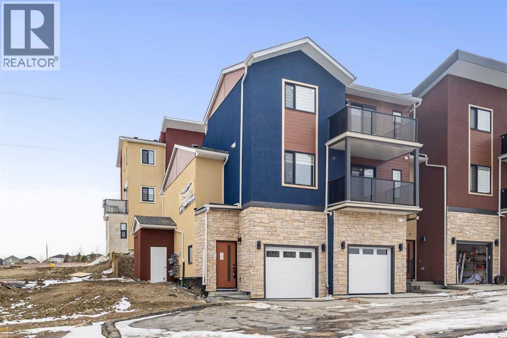 231 Sage Hill Circle NW, Calgary, Alberta  T3R 1V2 - Photo 3 - A2293166